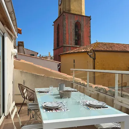 Sur le toit de Saint-Tropez *