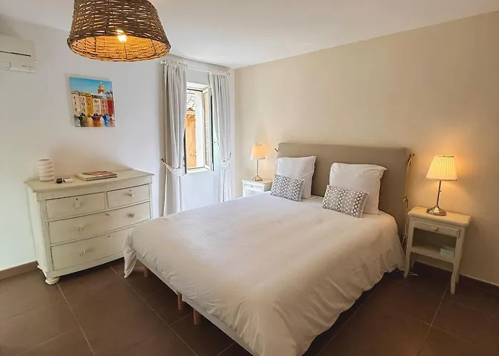 Sur Le Toit De Daire